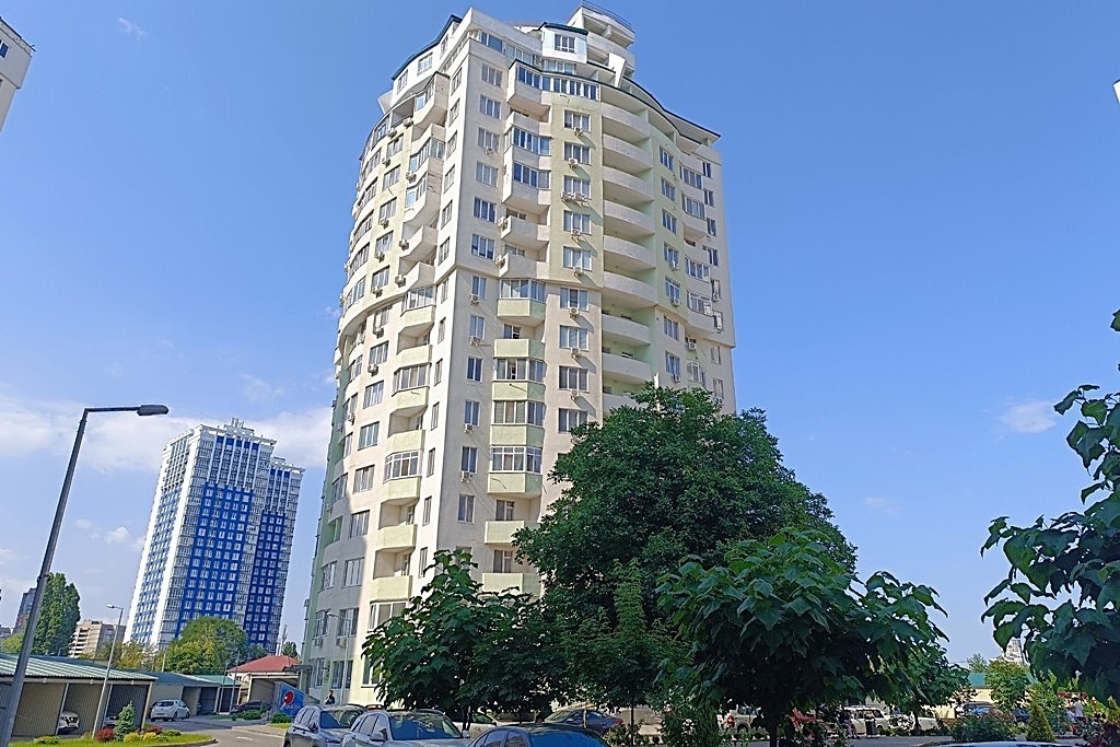 продажа трехкомнатной квартиры номер A-174043 в Киевском районе, фото номер 17